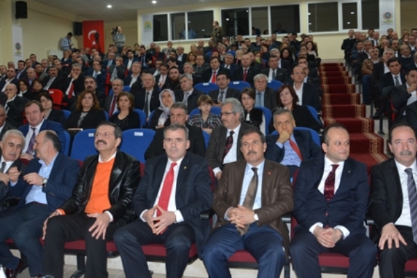 Çorlu TSO Yönetim Kurulu Başkan Yardımcısı Engin Adıgüzeloğlu; Uzunköprü TSO ve Uzunköprü TB Ödül Töreni’ne İştirak Etti